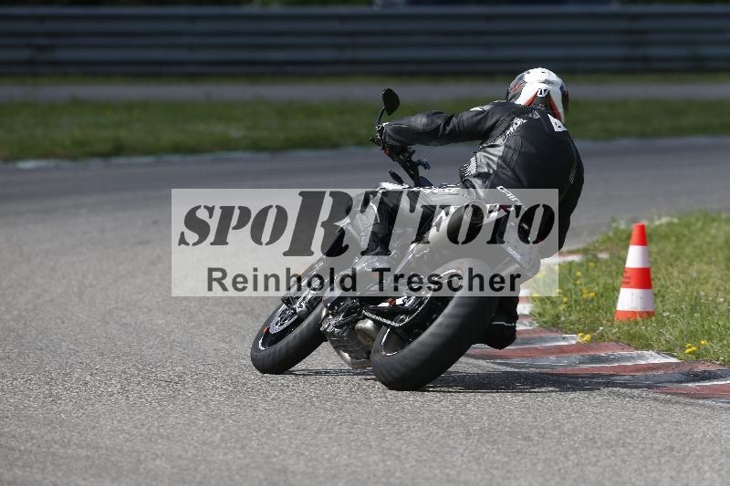 /15 13.05.2025 Max Racing ADR/Gruppe gruen/backside